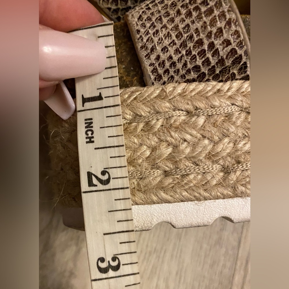SODA Womens Platform Espadrilles Wedges Sandals Snakeskin Cream Beige Black Sz 8 - Picture 4 of 12